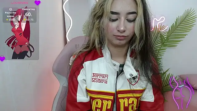 Malory tay1 online show from October 7, 2025, 12:17 pm