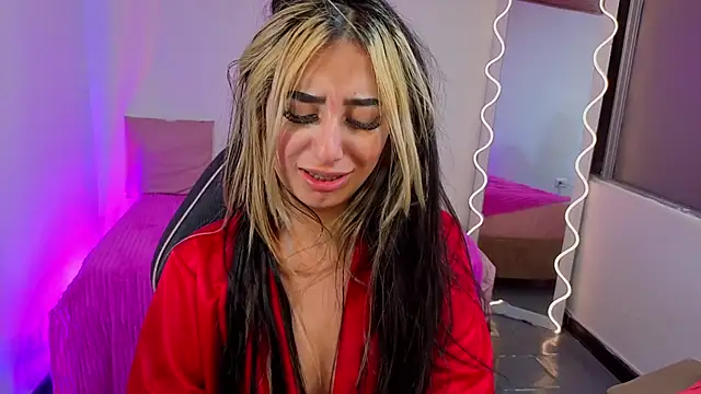 Malory tay1 online show from September 24, 2025, 12:07 am