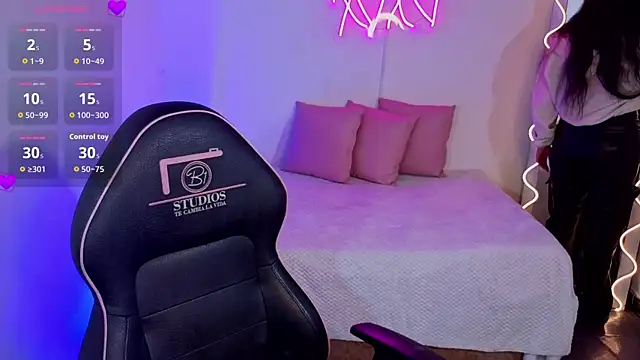 Malory tay1 online show from October 21, 2025, 7:13 pm