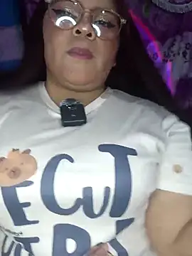 Trilyn25 online show from October 31, 2025, 3:03 am