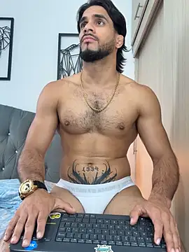 Snapshot of Maximiliano_ford chatting on March 18, 2025, 12:28 pm Maximiliano ford online show from March 18, 2025, 12:28 pm