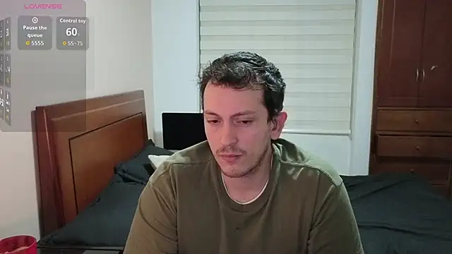 Snapshot of hardaftercum chatting on February 19, 2026, 3:36 am hardaftercum online show from February 19, 2026, 3:36 am