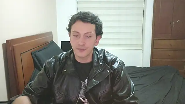 Snapshot of hardaftercum chatting on February 1, 2026, 1:59 am hardaftercum online show from February 1, 2026, 1:59 am