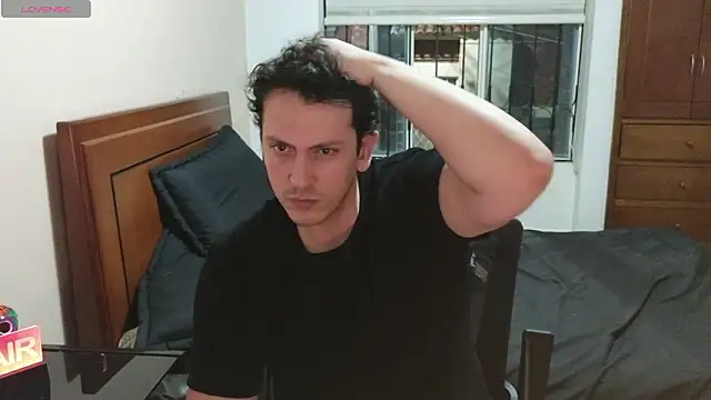 Snapshot of hardaftercum chatting on February 4, 2026, 12:05 am hardaftercum online show from February 4, 2026, 12:05 am