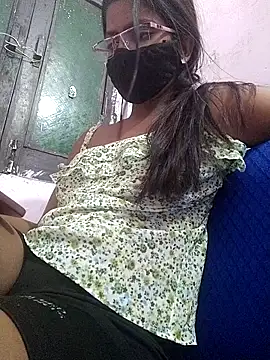 Snapshot of pooja59 chatting on March 22, 2025, 4:04 pm pooja59 online show from March 22, 2025, 4:04 pm