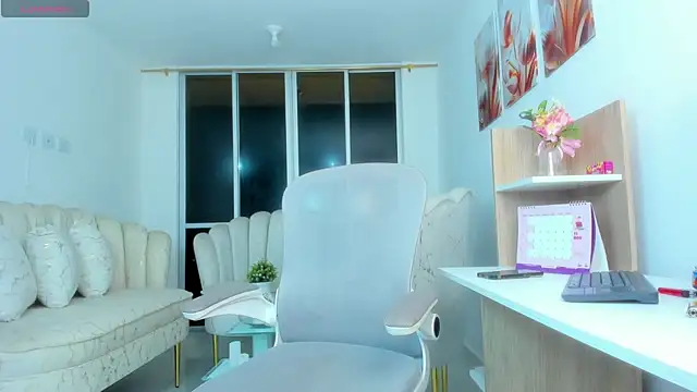 Snapshot of karol_f00x chatting on November 26, 2025, 1:05 am karol f00x online show from November 26, 2025, 1:05 am