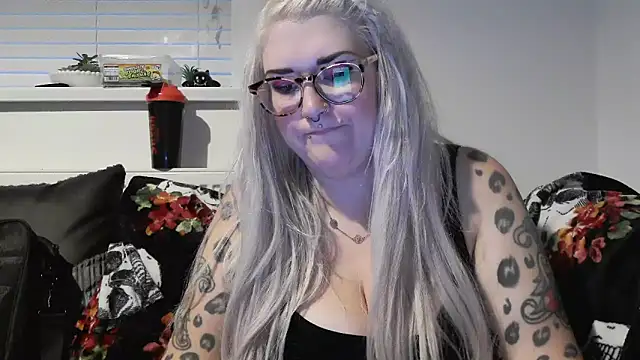 Sizzling Indie36 online show from September 17, 2025, 6:10 pm