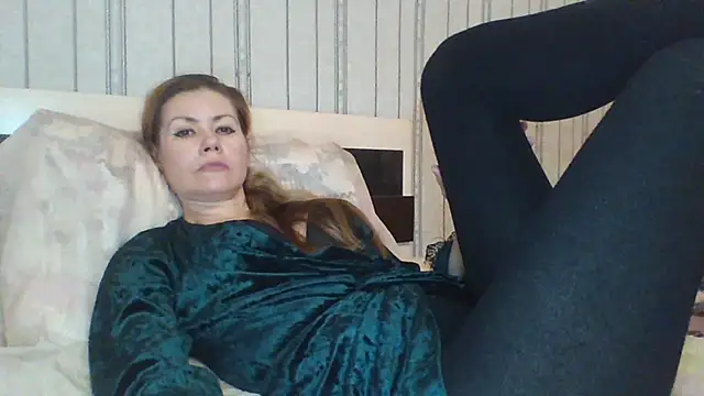Snapshot of Eva_Neon chatting on February 15, 2026, 6:18 pm Eva Neon online show from February 15, 2026, 6:18 pm