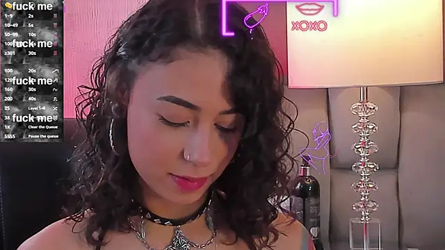 AliceStevens  online show from January 7, 2026, 2:11 pm