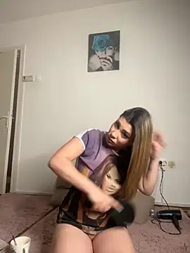 Snapshot of Natasha_Cameron22 chatting on October 15, 2025, 10:07 pm Natasha Cameron22 online show from October 15, 2025, 10:07 pm