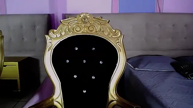 Vixennp online show from February 24, 2026, 12:06 pm