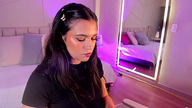 Eimmy bm online show from November 20, 2025, 7:25 pm