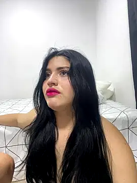 pareja curiosa19 online show from December 19, 2025, 1:20 am