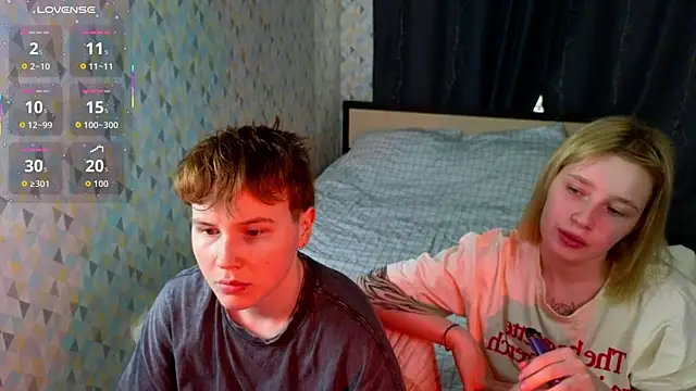 Snapshot of Tara_Lawson chatting on April 21, 2026, 11:06 am Tara Lawson online show from April 21, 2026, 11:06 am
