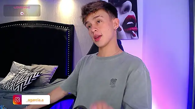 Snapshot of LiamWildx20 chatting on March 30, 2026, 4:58 am LiamWildx20 online show from March 30, 2026, 4:58 am