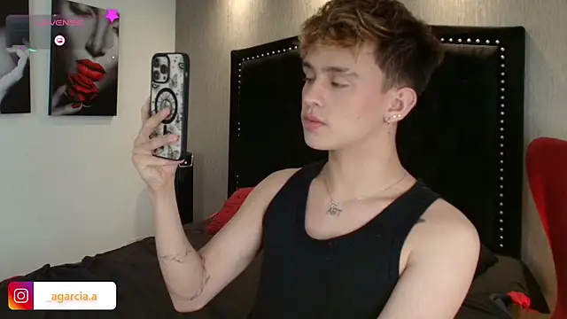 LiamWildx20 online show from January 14, 2026, 5:22 am