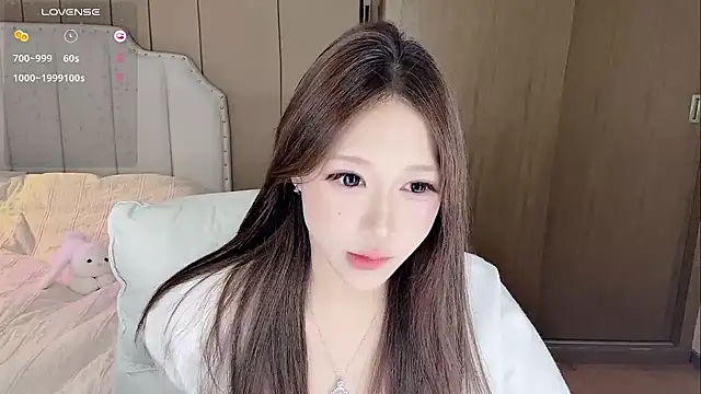 Snapshot of -monica-tina- chatting on December 4, 2025, 9:08 am -monica-tina- online show from December 4, 2025, 9:08 am