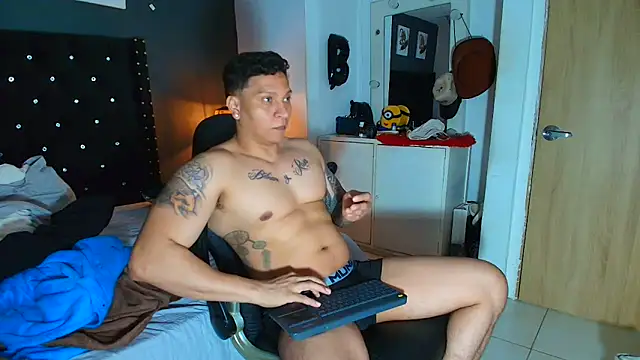 ethan dalton  online show from March 11, 2026, 4:06 am