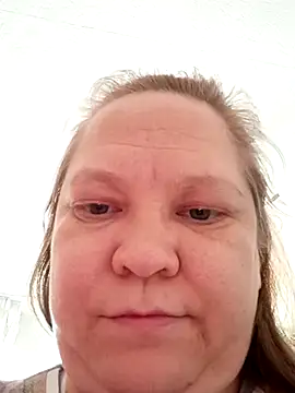 Snapshot of -LOLALEY- chatting on October 25, 2025, 10:03 am -LOLALEY- online show from October 25, 2025, 10:03 am