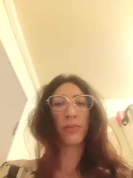 Snapshot of meletalex chatting on November 1, 2025, 3:24 am meletalex online show from November 1, 2025, 3:24 am