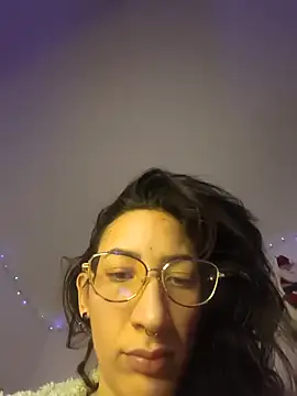 Snapshot of meletalex chatting on November 26, 2025, 3:28 am meletalex online show from November 26, 2025, 3:28 am