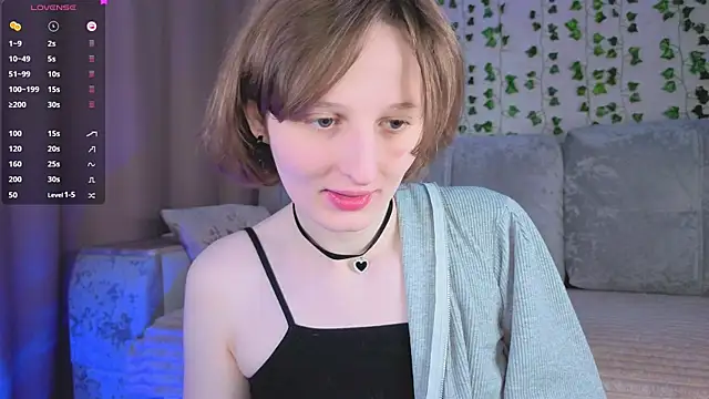 Snapshot of c0ralynx chatting on April 29, 2026, 2:10 pm c0ralynx online show from April 29, 2026, 2:10 pm