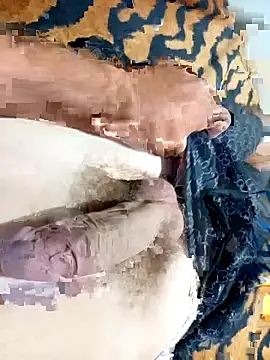 Snapshot of Dglo0000 chatting on November 30, 2025, 8:48 am Dglo0000 online show from November 30, 2025, 8:48 am