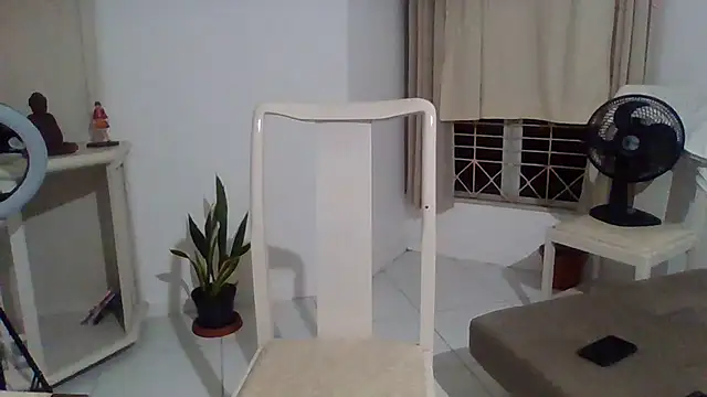 Snapshot of Mdbisc8 chatting on November 29, 2025, 9:59 pm Mdbisc8 online show from November 29, 2025, 9:59 pm