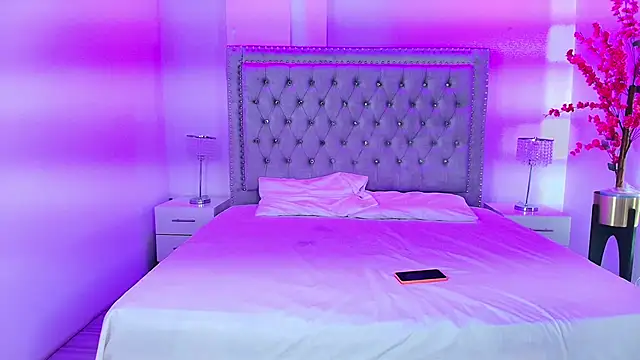 Lia adamsss online show from October 1, 2025, 3:00 am