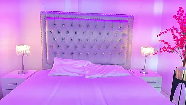 Lia adamsss online show from September 26, 2025, 3:46 am