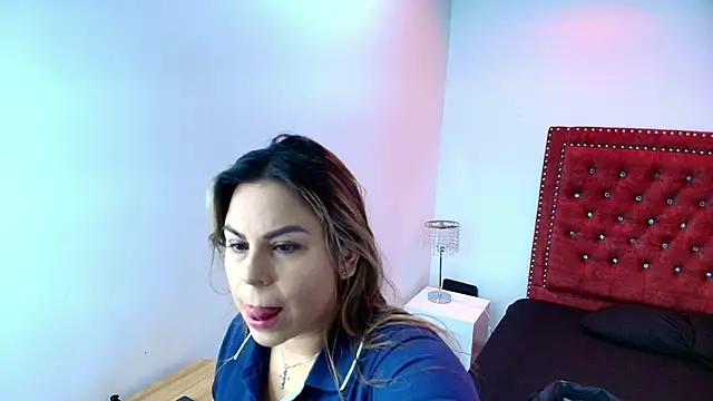 Lia adamsss online show from May 21, 2026, 3:48 am