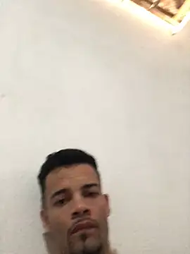 HenriquePhn online show from May 30, 2026, 7:08 pm