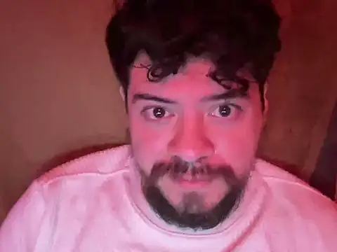 Snapshot of yKing7Torr4 chatting on January 9, 2026, 3:24 am yKing7Torr4 online show from January 9, 2026, 3:24 am