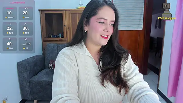 Snapshot of Alicebigboobsxxxx chatting on October 12, 2025, 6:42 pm Alicebigboobsxxxx online show from October 12, 2025, 6:42 pm