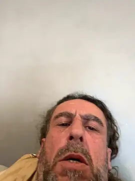 Coco-sarli online show from December 15, 2025, 4:46 pm