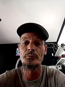 Snapshot of TornLove16 chatting on July 13, 2026, 11:31 am TornLove16 online show from July 13, 2026, 11:31 am