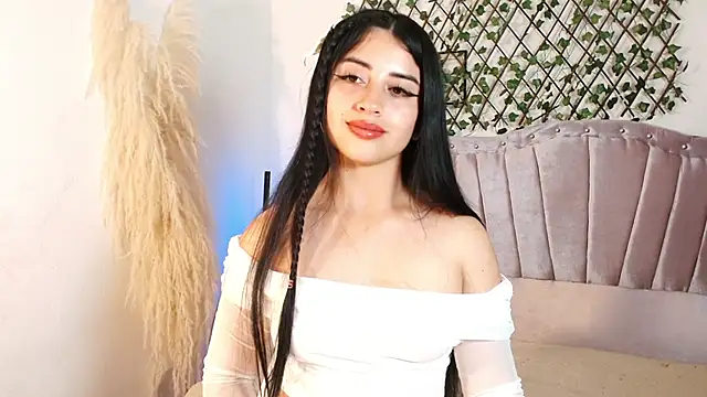 Parker Lee online show from September 17, 2025, 7:27 pm