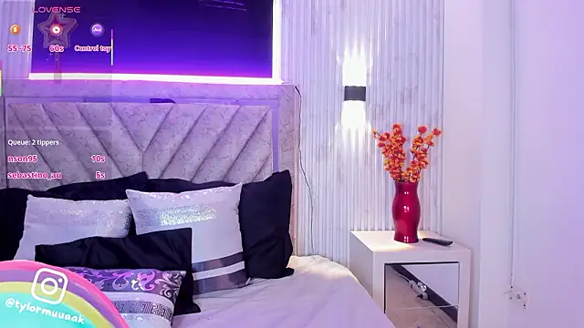 Taylor Harveey online show from February 13, 2026, 10:43 pm