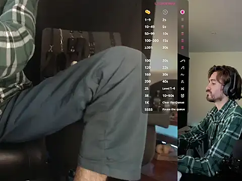 Aaron malikk online show from November 11, 2025, 9:09 pm