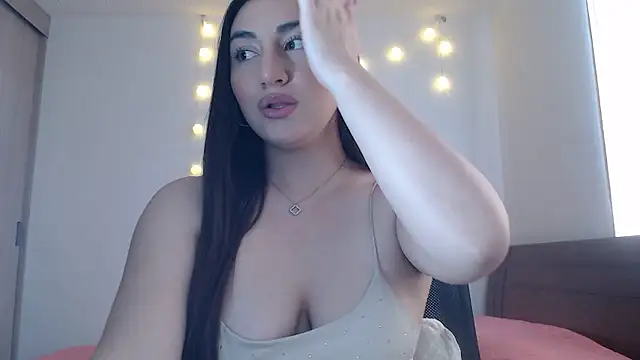 nalafoster online show from January 5, 2026, 8:45 pm