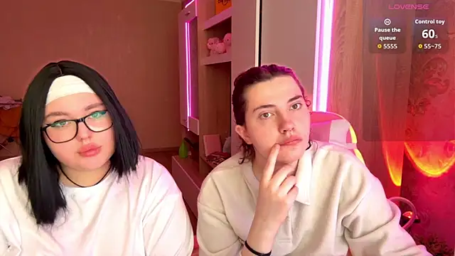 camgirl xxx online show from February 19, 2026, 12:24 pm