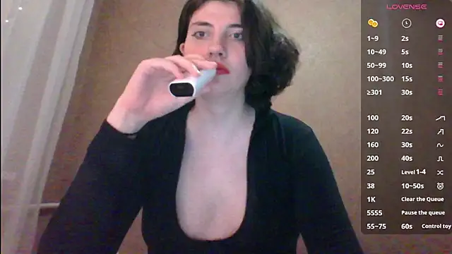 camgirl xxx online show from March 12, 2026, 6:45 pm