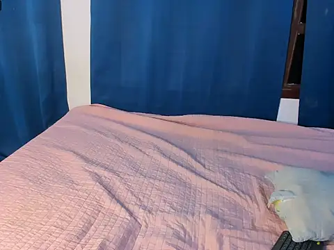 Snapshot of kronysmith chatting on November 3, 2025, 8:45 pm kronysmith online show from November 3, 2025, 8:45 pm