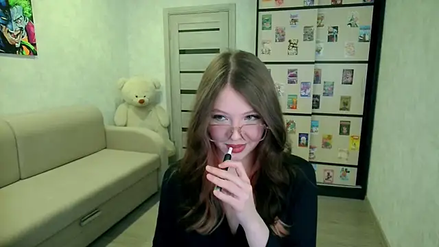 GinnyBlacky online show from May 20, 2026, 6:16 pm
