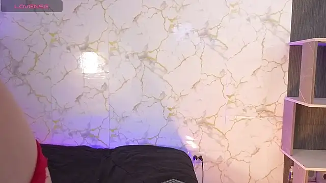 Snapshot of Thalia_anderson chatting on July 6, 2026, 12:28 am Thalia anderson online show from July 6, 2026, 12:28 am