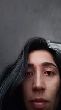 Elowyn online show from April 3, 2026, 10:38 pm