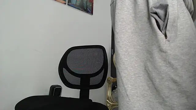 bigdick monster1 online show from December 17, 2025, 2:00 pm