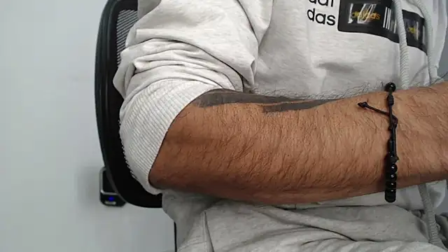 bigdick monster1 online show from April 15, 2026, 2:21 pm