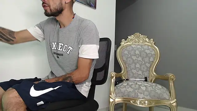 bigdick monster1 online show from December 19, 2025, 11:34 am