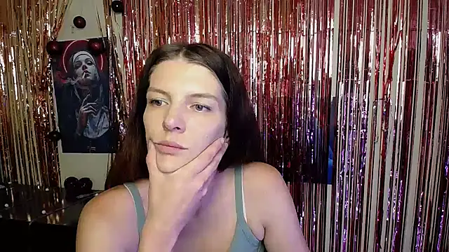 Snapshot of VanessaRey_ chatting on September 24, 2025, 6:20 am VanessaRey online show from September 24, 2025, 6:20 am